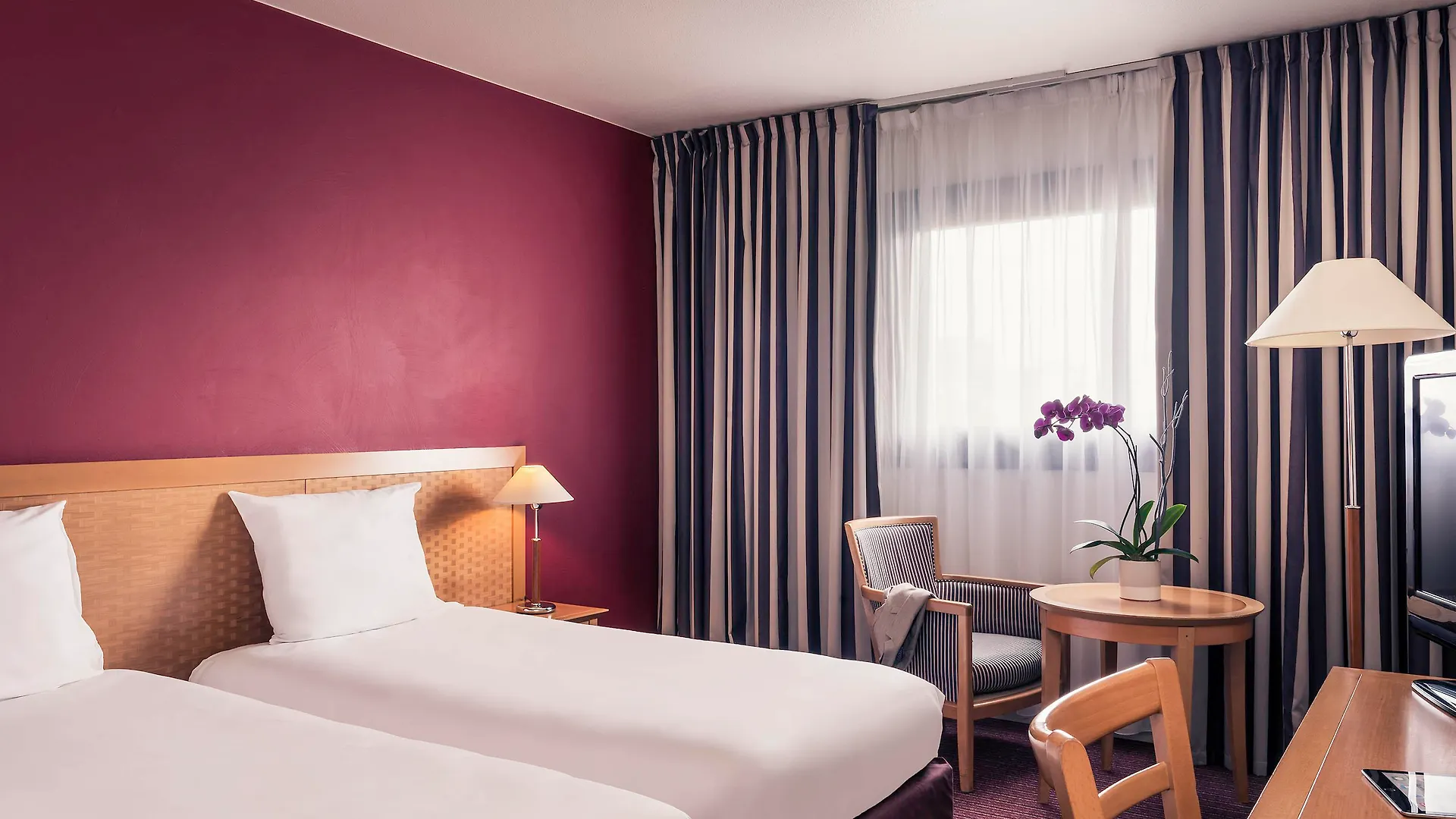 Hotel Mercure Paris Porte De Versailles Expo Vanves