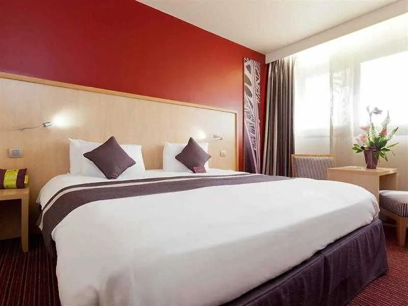 Mercure Paris Porte De Versailles Expo Vanves 4*,  France
