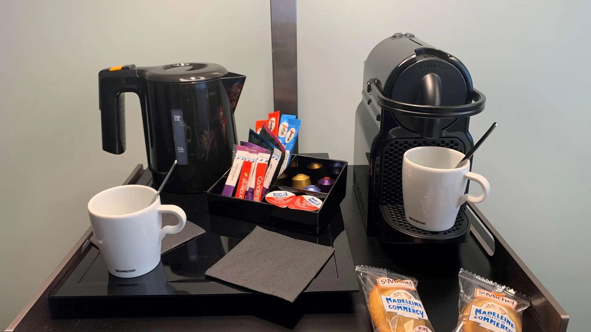 Mercure Paris Porte De Versailles Expo Vanves 4*,  France