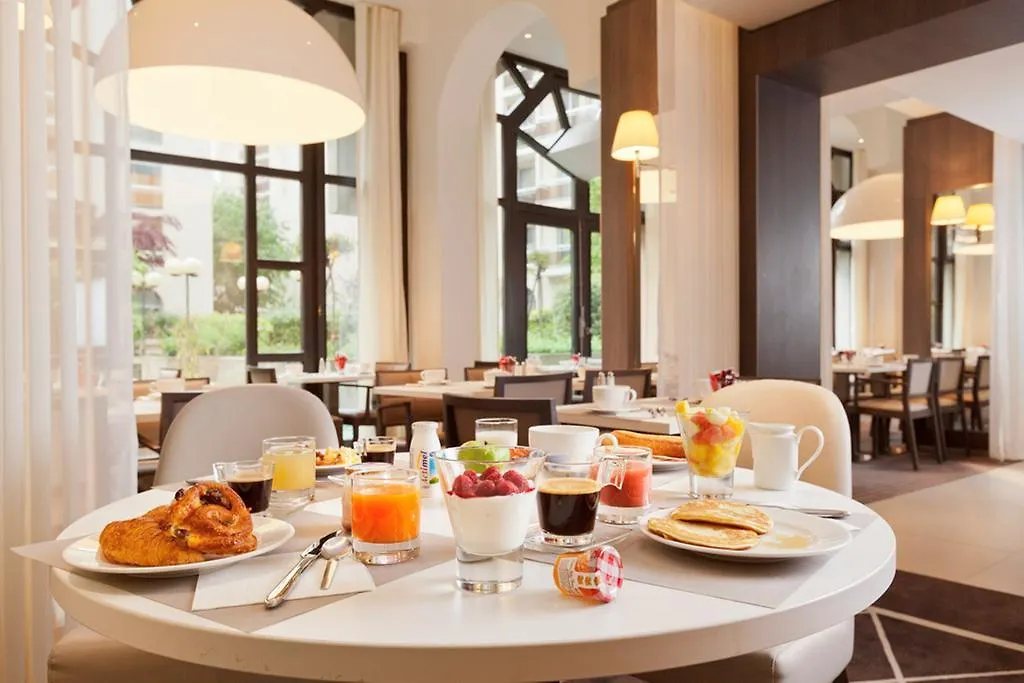 Mercure Paris Porte De Versailles Expo Vanves France